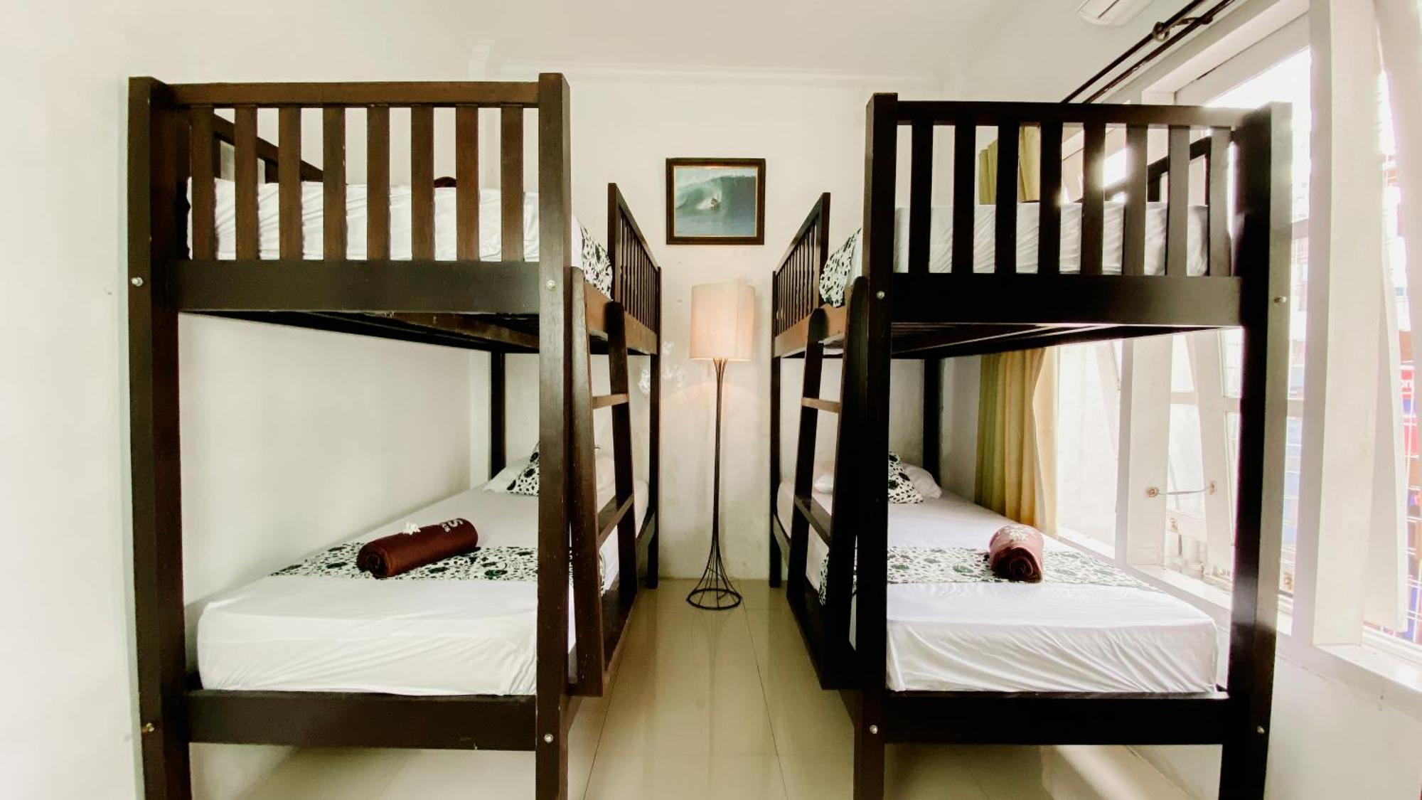 Dormitory Tourism Sritanjung Banyuwangi By Gajahsora Management Екстер'єр фото